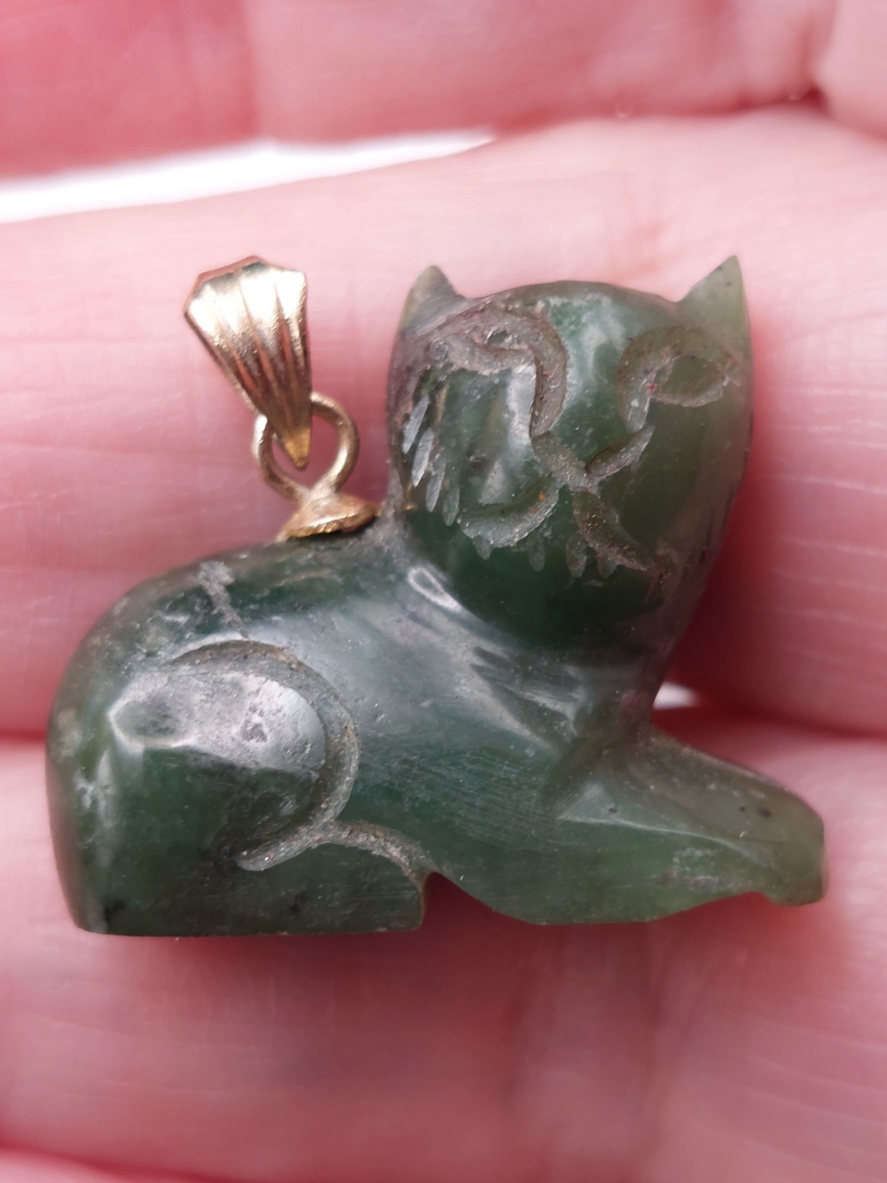 Hand-Carved Green Nephrite Jade Cat Pendant with Goldtone Bail